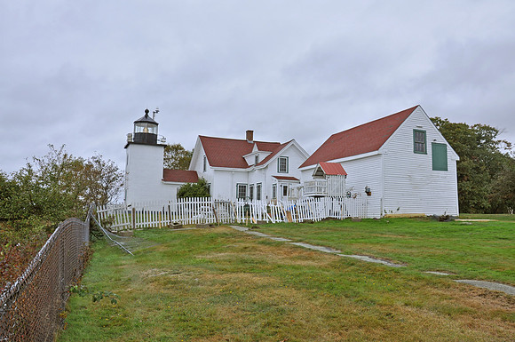 Fort Point Lighthouse